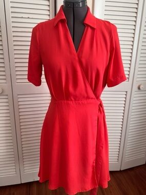 Vince Camuto Red Short Wrap Mini Dress coral/orange color